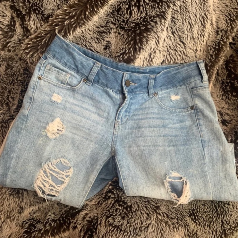 New York & Company distressed boyfriend‎ jeans